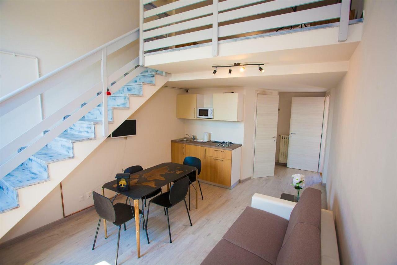 Garda Friends Apartments Тосколано-Мадерно Экстерьер фото